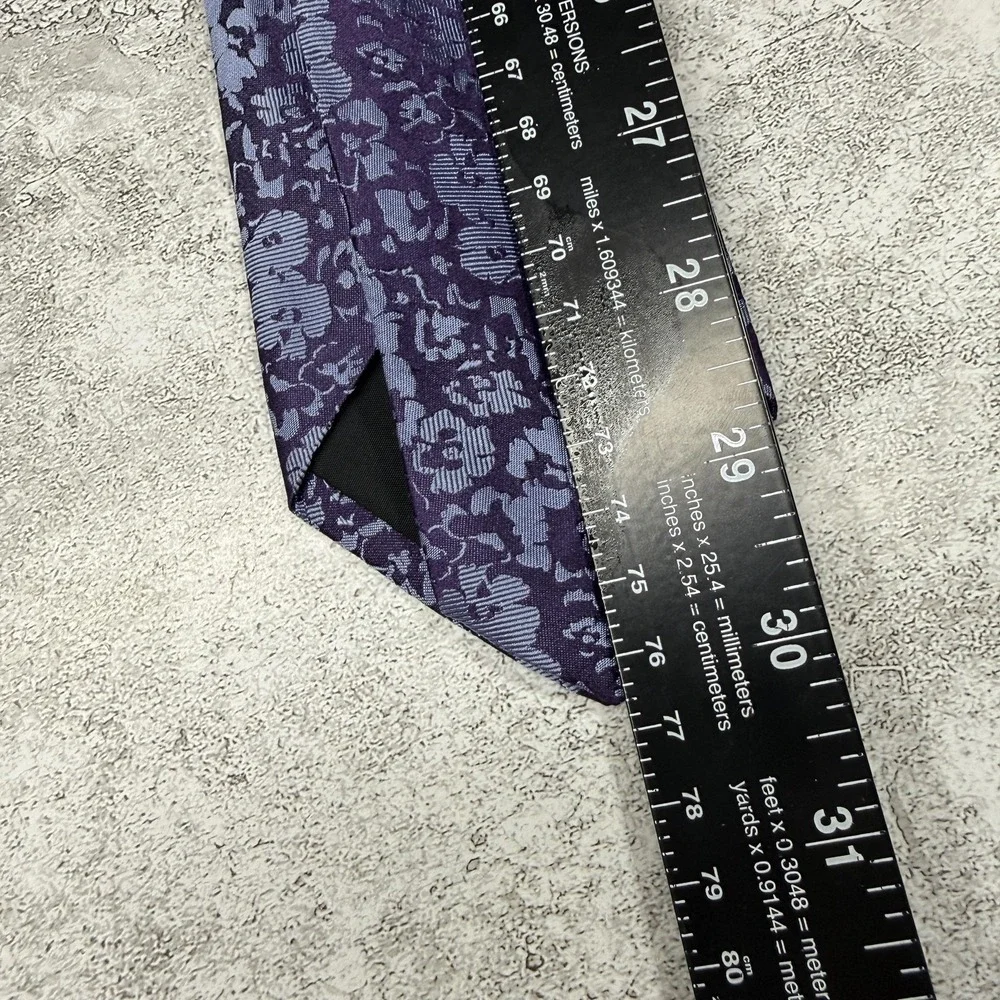 HUGO BOSS Silk Tie Mens One Size Purple Floral Pointed‎ Made In Italy Necktie